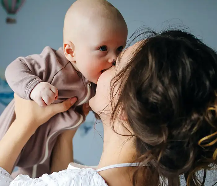 Mom with Baby - Tongue Tie Symptoms